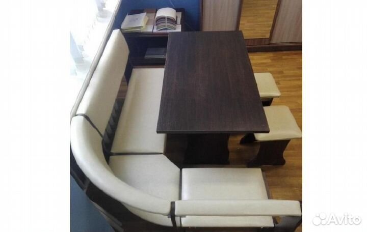 Кухонный уголок