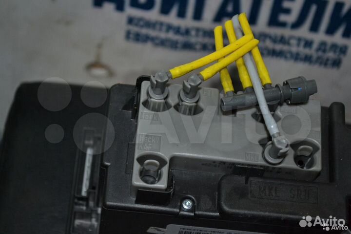 Компрессор центрального замка Mercedes W210