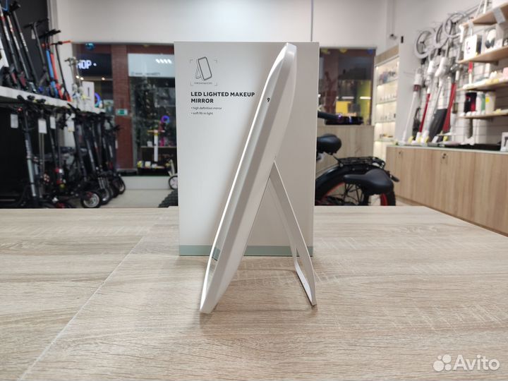 Зеркало для макияжа с подсветкой Xiaomi