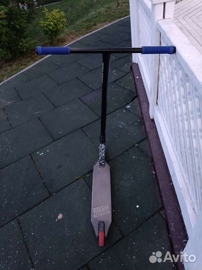 Трюковой самокат