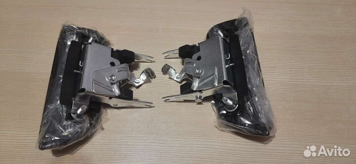 Дверные ручки на Nissan Pathfinder