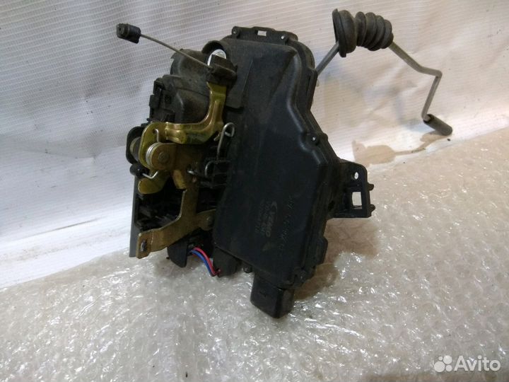 VW B5,B5+,замок передней правой двери