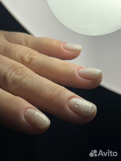 Модель на наращивание и маникюр