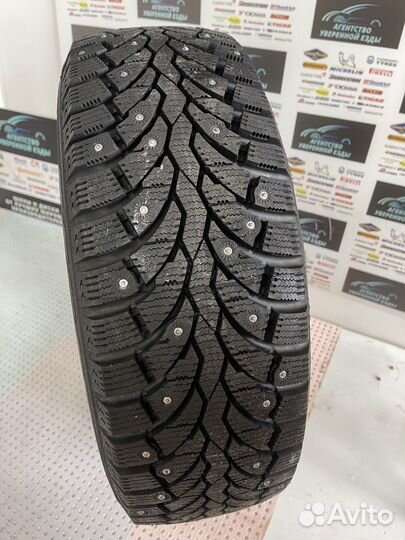 Formula Ice 215/50 R17 95T