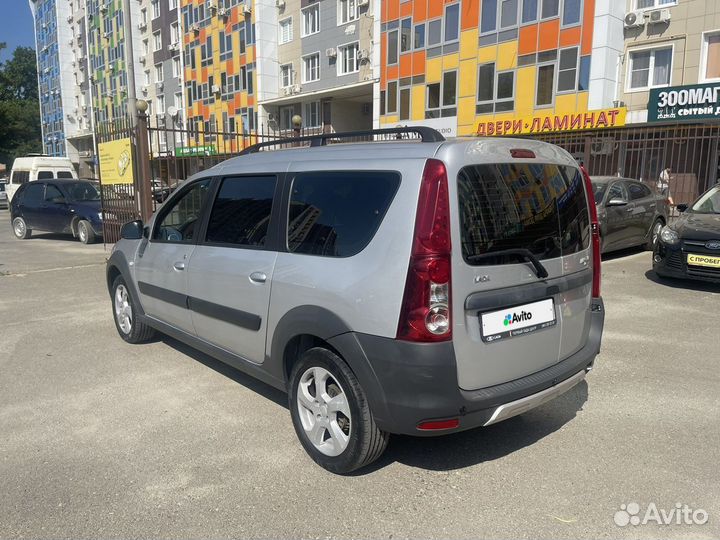 LADA Largus 1.6 МТ, 2017, 55 100 км