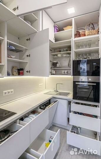 Кухня угловая