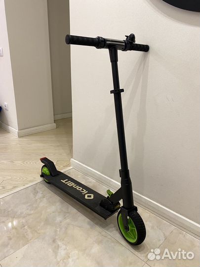 Электросамокат iconbit