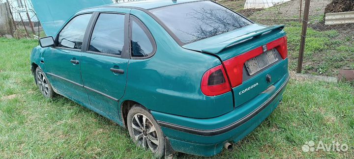 Двери Сеат кордоба