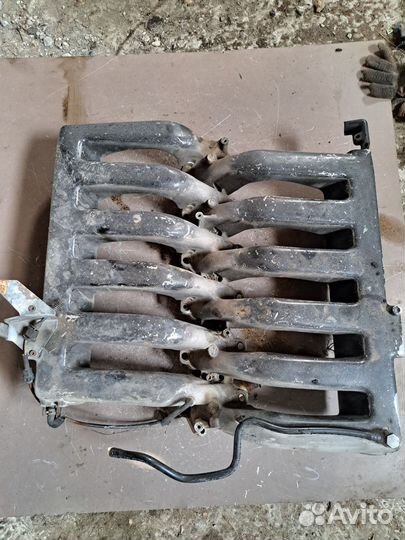 Коллектор впускной Mercedes W140 m120