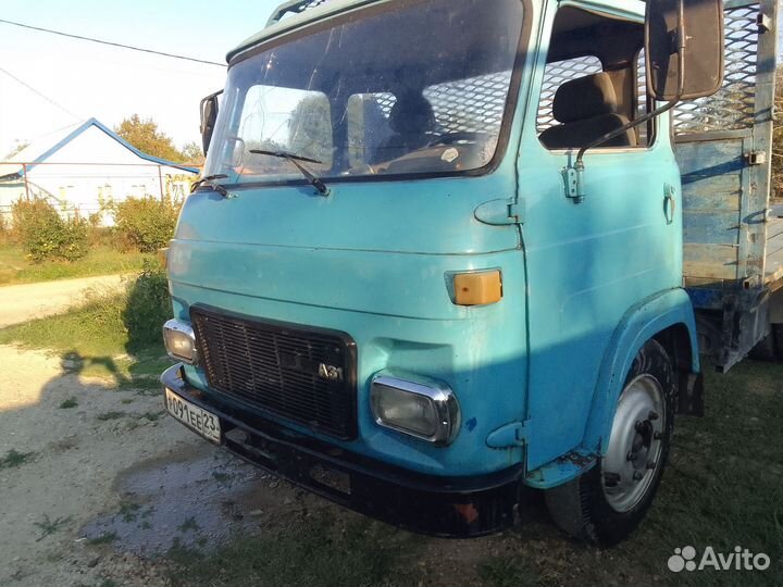 Avia A21 изотермический, 1988