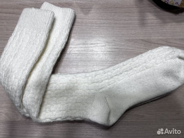 Белые гольфы вязаные