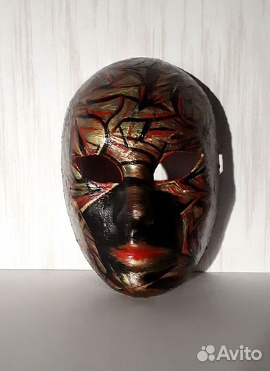 Маска интерьерная