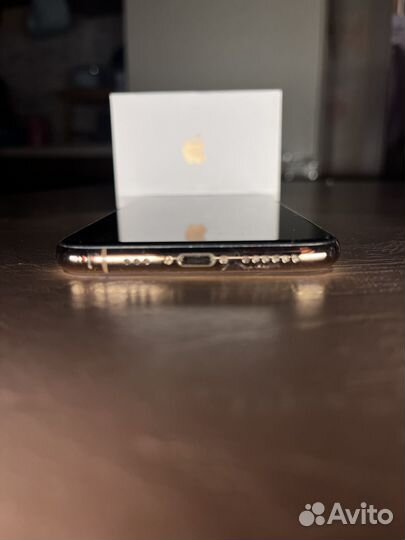 iPhone Xs, 256 ГБ