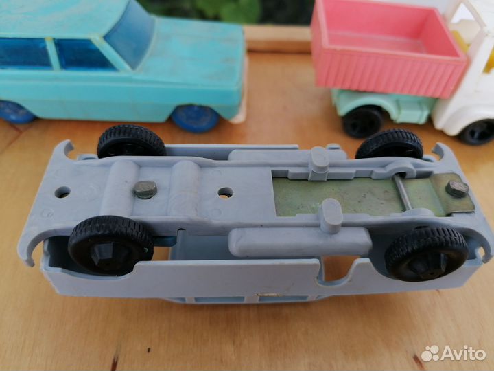 З машинки маленькие. Времена СССР