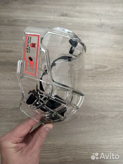 Маска хоккейная б/у mad guy