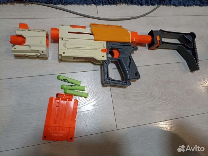 Бластер нерф