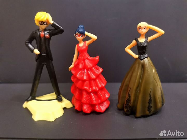 Леди баг киндер сюрприз 2022