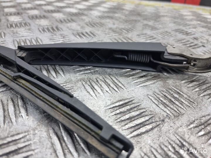 Поводок стеклоочистителя заднего для Ford Focus 3