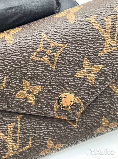 Кошельки Louis Vuitton