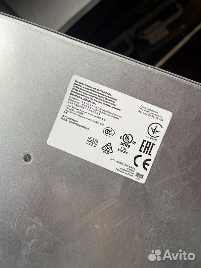 Коммутатор Cisco SF350-24P PoE