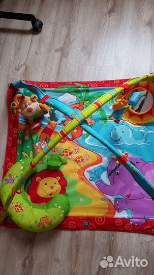 Развивающий коврик. Tiny Lave