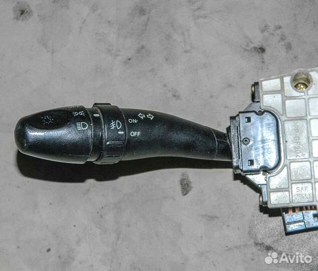 Переключатель подрулевой Kia Magentis 2003 2.5 V6