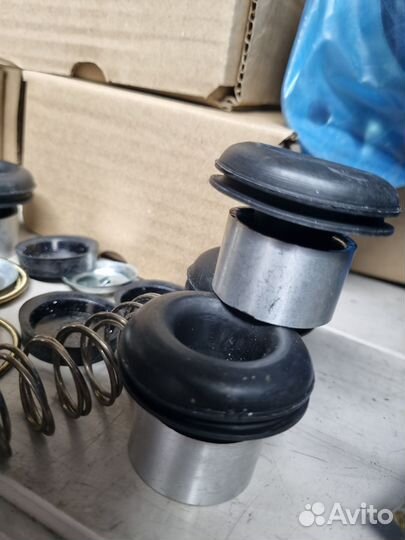 Ремкомплект Урал колесного цилиндра тормозов