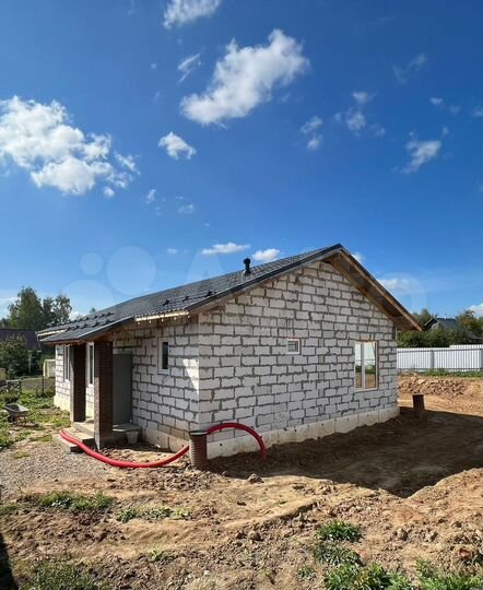 Дом 97 м² на участке 6 сот.