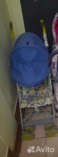 Прогулочная коляска трость