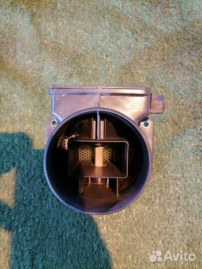 Датчик расхода воздуха MD336504 Mitsubishi Pajero