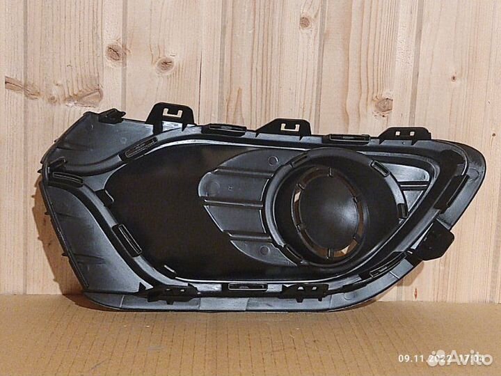 Оправа птф передняя правая Renault Logan II