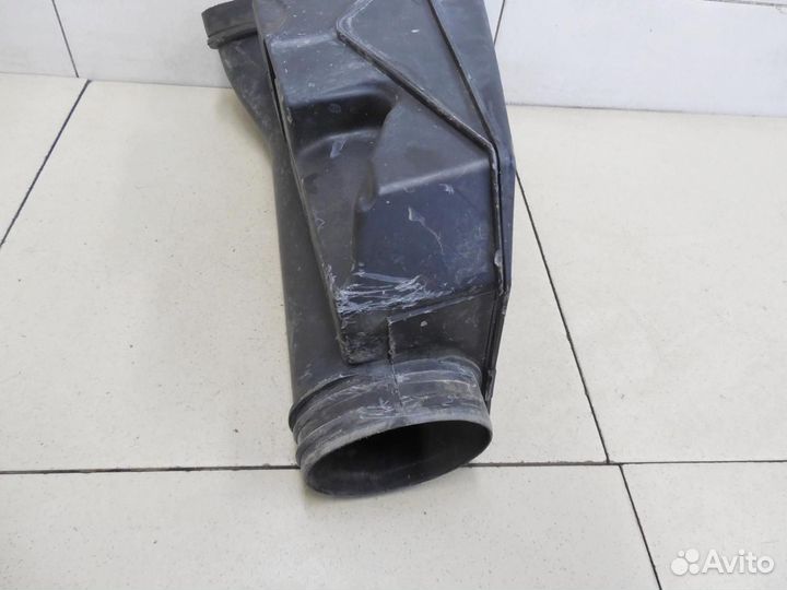 Резонатор воздушного фильтра Duster 2012