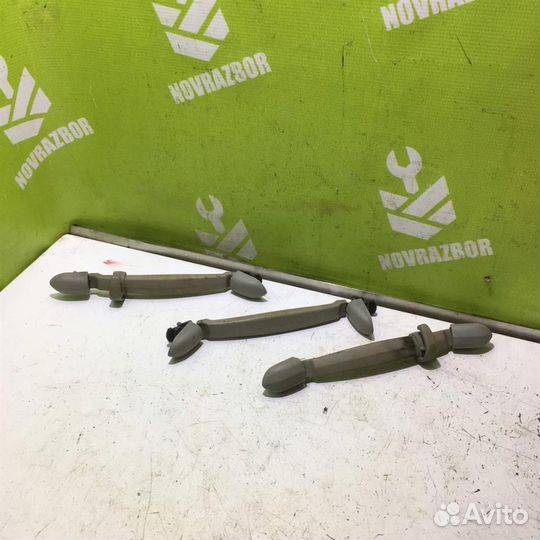 Ручка внутренняя потолочная Киа Серато