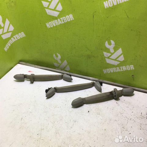 Ручка внутренняя потолочная Киа Серато