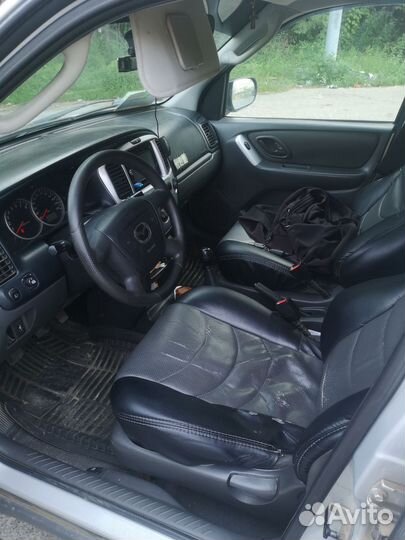 Mazda Tribute 2.0 МТ, 2003, 270 000 км