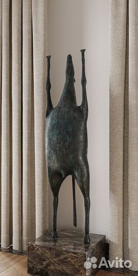 Современная скульптура Богатырский конь 175 см