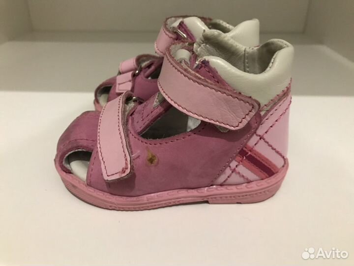 Ботинки для девочки