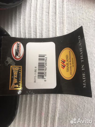 Защита голени Twins, перчатки боксерские Twins