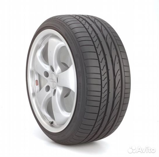 Bridgestone Potenza RE050A 245/45 R17 95W