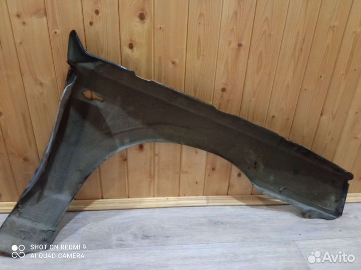 Левое крыло