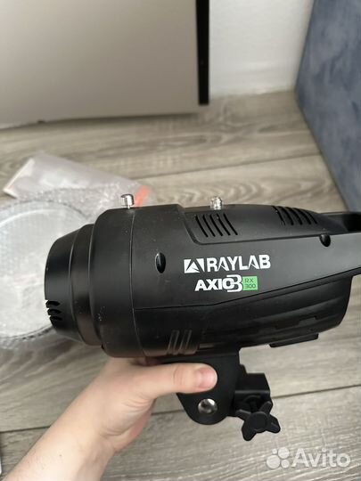 Вспышка студийная Raylab Axio III RX-300