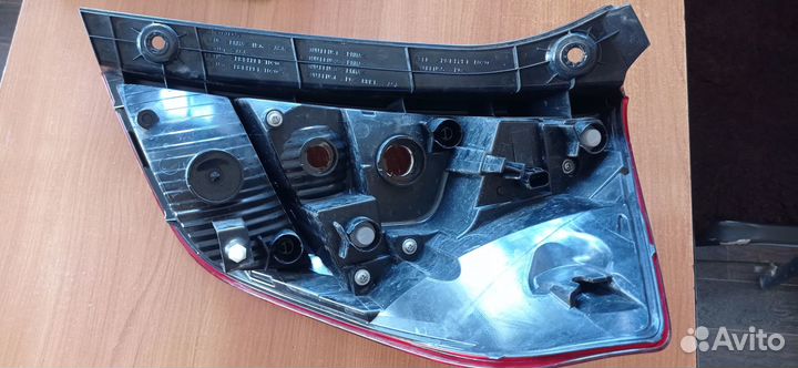 Фонарь задний левый Honda Fit 2014 г GK3