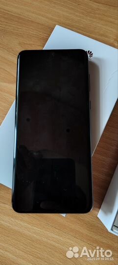 HUAWEI P60, 8/256 ГБ
