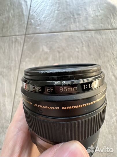 Canon ef 85mm f 1.8 usm