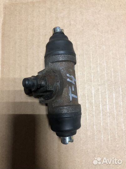 Тормозной цилиндр задний Фольксваген Т4