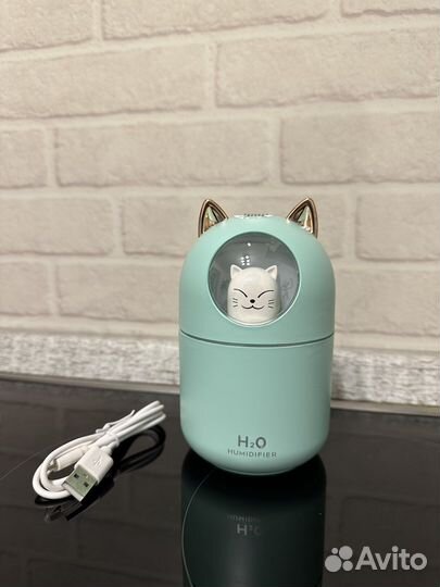 Увлажнитель воздуха или арома лампа