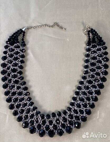 Продам нарядное колье