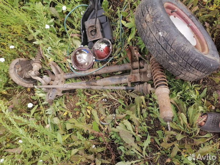 Запчасти запорожец 968м