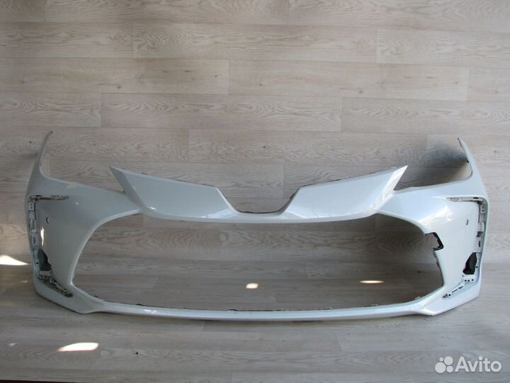 Toyota Corolla E21 Бампер передний