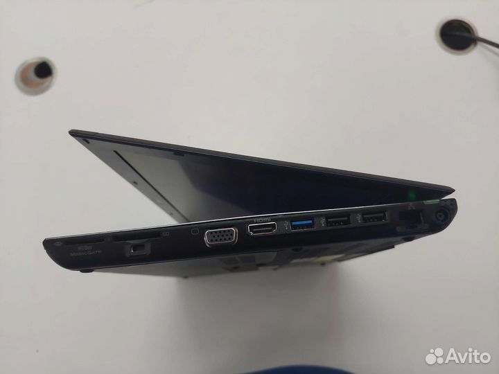 Sony Vaio vpcsb4z9r i5 6gb ssd128gb+мышь и сумка